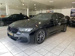 Schwarz Gebraucht 2022 BMW 530 M Sport Kombi | 24.950 € (Superpreis)