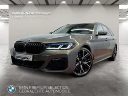 Grau Gebraucht 2022 BMW 540 M Sport Kombi | 52.790 € (Teuer)