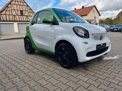 Grün Gebraucht 2017 Smart ForTwo Coupé Coupé | 7.450 €