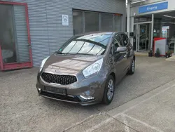 Beige Gebraucht 2018 Kia Venga DREAM-TEAM Edition Kleinwagen | 12.990 € (Fairer Preis)