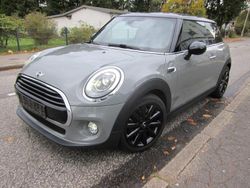 Grau Gebraucht 2017 Mini Cooper Chili Kleinwagen | 14.300 € (Fairer Preis)
