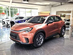 Kupferrot Neu 2025 Lexus LBX SUV | 30.690 € (Fairer Preis)