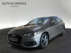 Grau Gebraucht 2021 Audi A4 Performance Kombi | 29.460 € (Etwas zu teuer)