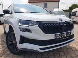 Weiß Gebraucht 2022 Skoda Karoq SportLine SUV | 29.499 € (Guter Preis)