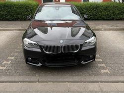 Schwarz Gebraucht 2013 BMW 520 M Sport Limousine | 19.999 €