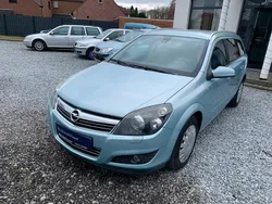 Grün Gebraucht 2009 Opel Astra Cosmo Kombi | 2.999 € (Etwas zu teuer)