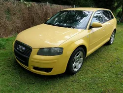 Gelb Gebraucht 2005 Audi A3 Sportback Limousine | 1.000 € (Guter Preis)