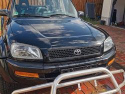 Schwarz Gebraucht 1996 Toyota RAV4 SUV | 9.500 €