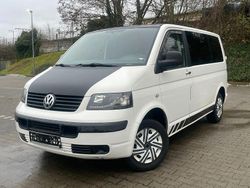 Grau Gebraucht 2007 VW Caravelle Van / Kleinbus | 4.950 €
