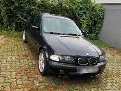 Schwarz Gebraucht 1999 BMW 316 Limousine | 1.900 € (Guter Preis)