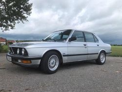 Silber Gebraucht 1985 BMW 525 Limousine | 6.900 €