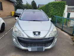 Silber Gebraucht 2010 Peugeot 308 Platinum Kombi | 2.000 € (Superpreis)