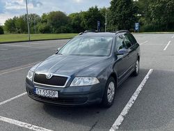 Grau Gebraucht 2008 Skoda Octavia Kombi | 4.700 €