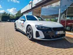 Weiß Gebraucht 2022 Audi e-tron GT quattro Sport Limousine | 53.790 € (Guter Preis)