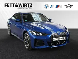 Portimao blau metallic Gebraucht 2025 BMW i4 M Sport Limousine | 53.990 € (Guter Preis)
