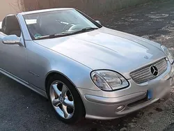 Silber Gebraucht 2003 Mercedes SLK200 Cabrio | 4.990 €