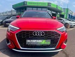 Rot Gebraucht 2021 Audi A3 Sportback Advanced Limousine | 17.590 € (Fairer Preis)