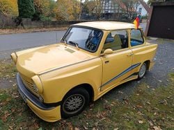 Gelb Gebraucht 1989 Trabant 601 Limousine | 5.900 €