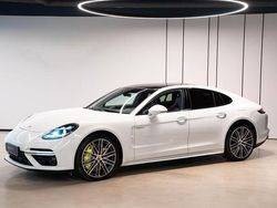 Weiß Gebraucht 2017 Porsche Panamera Turbo S Limousine | 65.999 € (Superpreis)