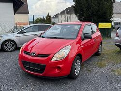 Rot Gebraucht 2009 Hyundai i20 Classic Limousine | 2.199 € (Fairer Preis)