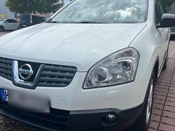 Weiß Gebraucht 2008 Nissan Qashqai SUV | 6.799 €