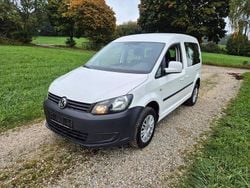 Weiß Gebraucht 2015 VW Caddy Van / Kleinbus | 8.900 € (Fairer Preis)