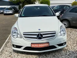 Calcitweiß Gebraucht 2007 Mercedes R320 AMG Van / Kleinbus | 8.450 € (Teuer)