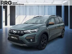 Zedergrün Gebraucht 2024 Dacia Jogger Extreme Kombi | 24.990 € (Fairer Preis)
