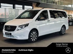 Arktikweiß Gebraucht 2023 Mercedes Vito Van / Kleinbus | 48.850 €