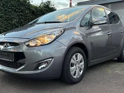 Grau Gebraucht 2012 Hyundai ix20 Trend Van / Kleinbus | 6.700 € (Fairer Preis)
