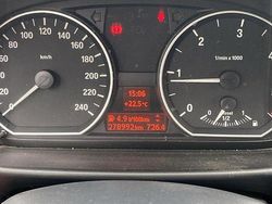 Grau Gebraucht 2010 BMW 116 Kleinwagen | 2.700 € (Fairer Preis)