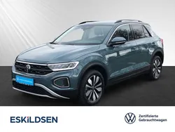 Petroleum blue (blau) Gebraucht 2023 VW T-Roc Move SUV | 28.890 € (Superpreis)
