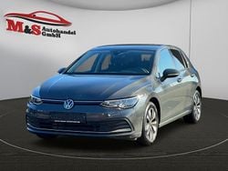 Grau Gebraucht 2023 VW Golf VIII Move Limousine | 17.490 € (Guter Preis)