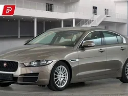 Beige Gebraucht 2014 Jaguar XE R-Sport Limousine | 10.900 € (Teuer)