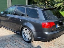 Grau Gebraucht 2006 Audi RS4 Sport Kombi | 47.500 €