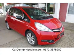 Milano red (metallic) Gebraucht 2015 Honda Jazz Comfort Kleinwagen | 10.990 € (Etwas zu teuer)