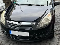 Schwarz Gebraucht 2010 Opel Corsa Edition Limousine | 4.800 € (Fairer Preis)