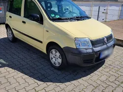 Gelb Gebraucht 2010 Fiat Panda Kleinwagen | 1.200 € (Fairer Preis)