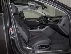 Audi A8L