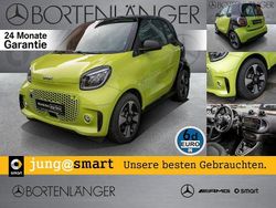 Grün Gebraucht 2023 Smart ForTwo Coupé Exclusive Kleinwagen | 16.668 € (Fairer Preis)