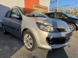 Grau Gebraucht 2008 Renault Clio II Dynamique Limousine | 1.490 € (Guter Preis)