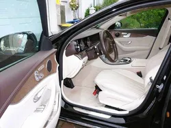 Schwarz Gebraucht 2018 Mercedes E220 Avantgarde Limousine | 28.200 € (Superpreis)