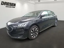 Schwarz Gebraucht 2024 Ford Focus Titanium Limousine | 21.940 € (Superpreis)