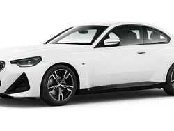 Weiß Gebraucht 2024 BMW 220 Shadowline Coupé | 41.057 € (Etwas zu teuer)