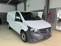 Weiß Gebraucht 2021 Mercedes Vito Van / Kleinbus | 21.800 € (Superpreis)