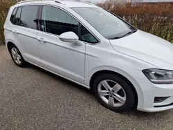 Weiß Gebraucht 2017 VW Golf VII Kombi | 15.590 € (Fairer Preis)