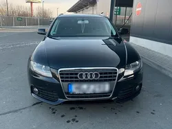 Schwarz Gebraucht 2011 Audi A4 Kombi | 7.900 € (Fairer Preis)