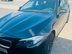 Schwarz Gebraucht 2015 BMW 520 Kombi | 11.000 € (Fairer Preis)