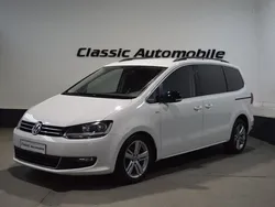 Weiß Gebraucht 2013 VW Sharan Match Van / Kleinbus | 8.900 €