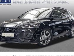 Schwarz Gebraucht 2024 Ford Focus ST-Line Kombi | 23.888 € (Guter Preis)